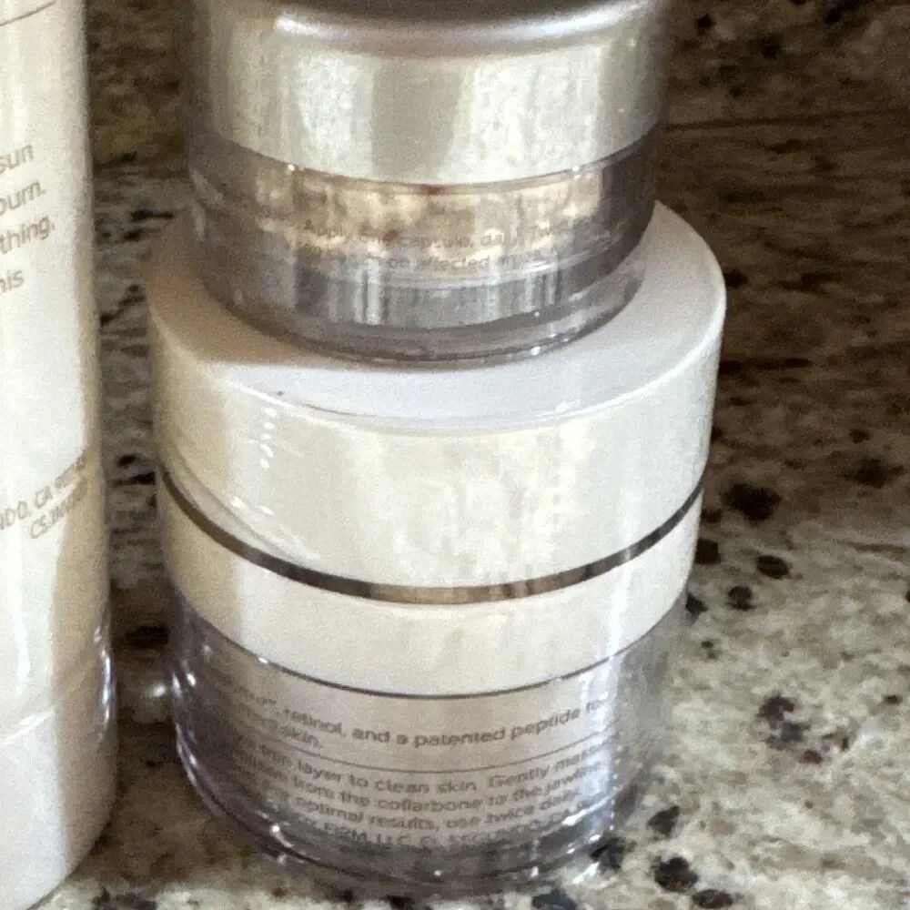 Crepe Erase Body Firm 3pc Set Pre-Treatment Neck Repair Line Smoothing Capsules